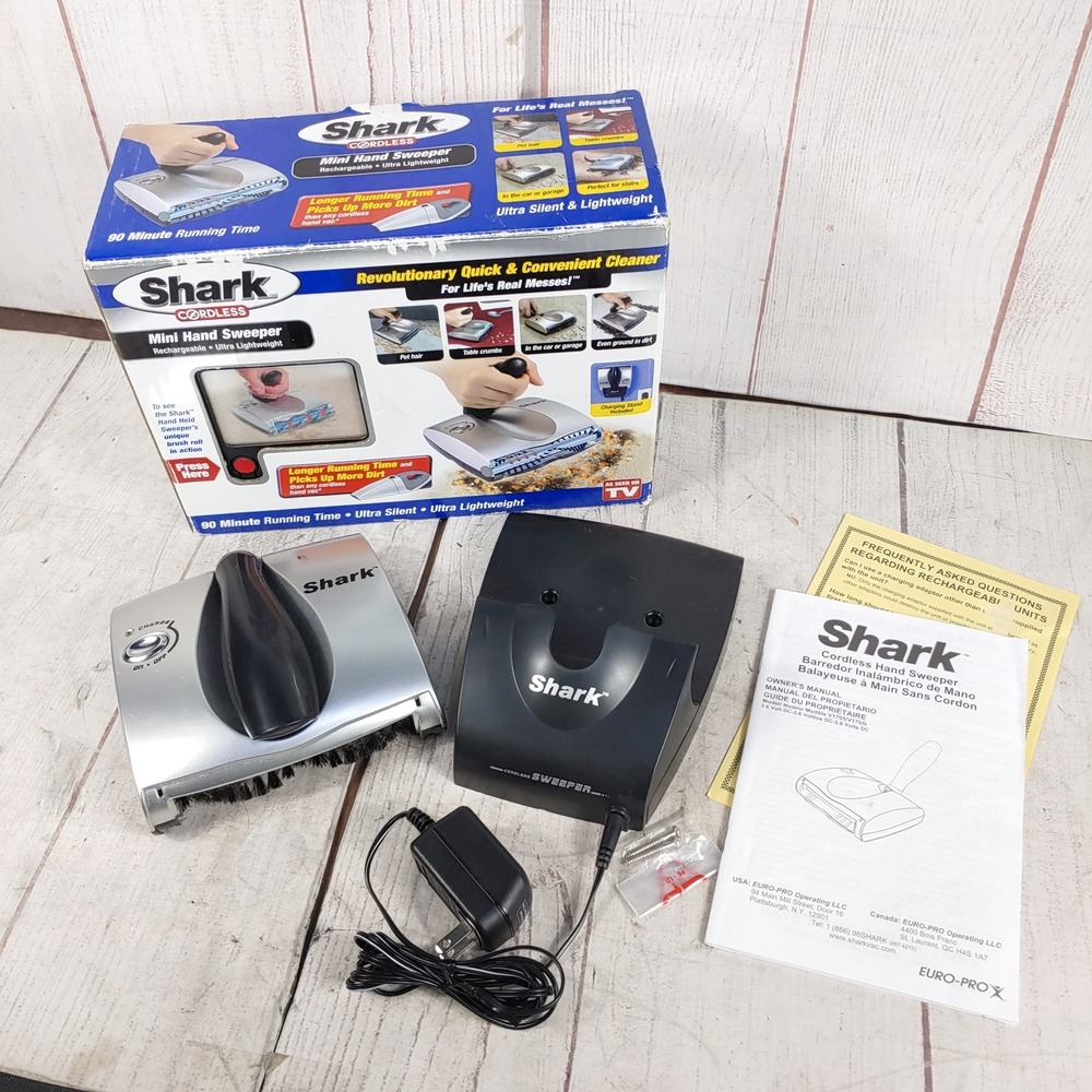 TESTED Shark Cordless Mini Hand Sweeper V1705 Rechargeable Silver Black Charger